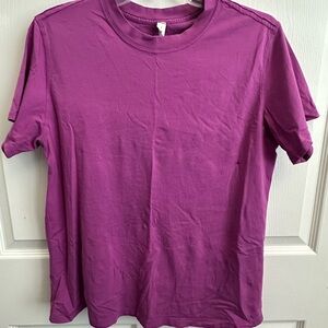lululemon athletica Purple Short Sleeve Tee